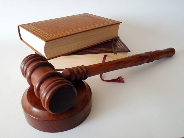 La razón por la que tres menores saltaban de balcón en balcón 2 Merca2.es investigación