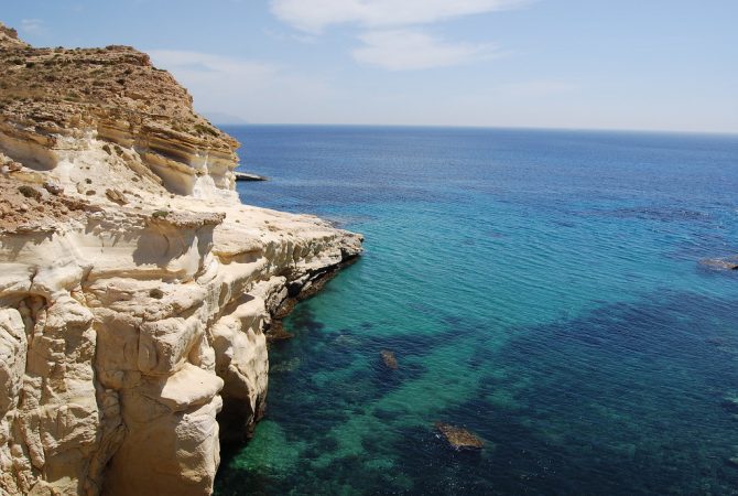 Playas de Almería: los Escullos - Rustas autocaravana vacaciones