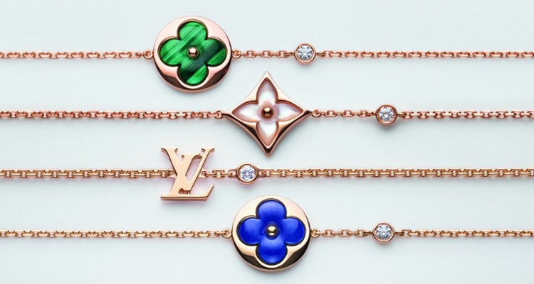 Artículos de joyería de Louis Vuitton.