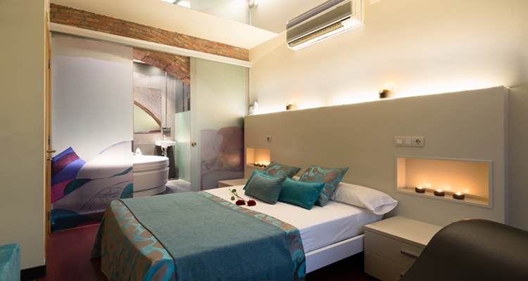 Hoteles para sexo en pareja: Luxor de Barcelona