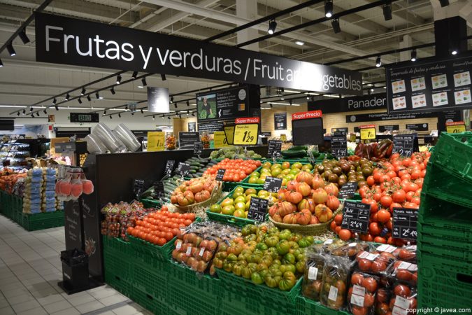 supermercados de fruta como Lidl, Aldi, Ahorramás,... 