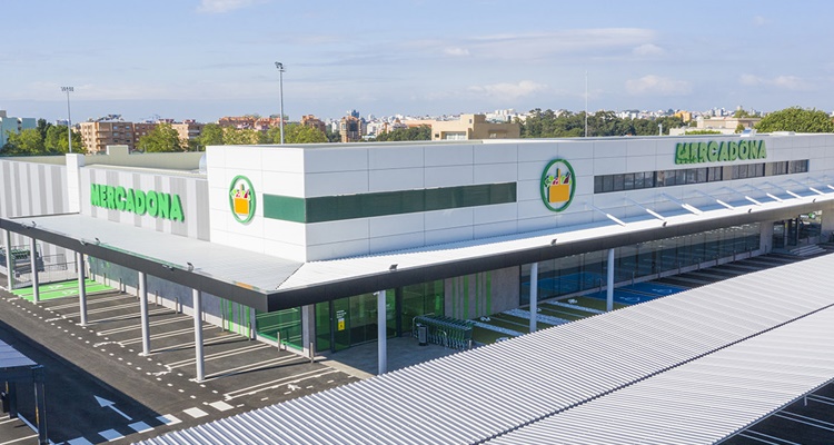 Mercadona: así era, y así es ahora 4 Merca2.es De Valencia hasta Portugal