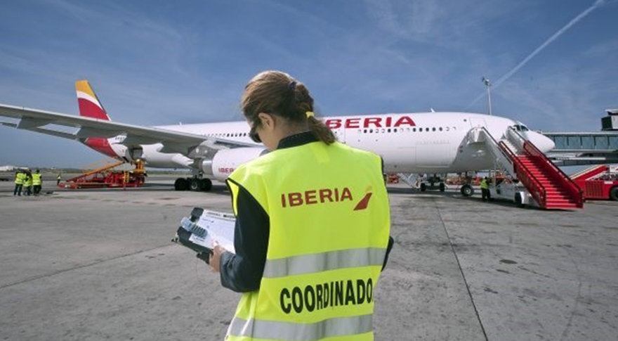 Iberia sella la paz con su personal de tierra