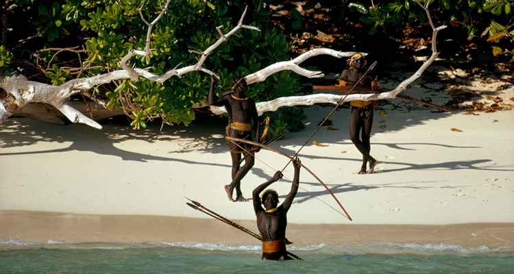 Isla Sentinel del Norte India un lugar prohibido para turistas
