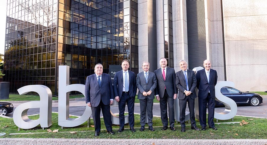 Abertis lidera el mercado de fichajes de nuevos consejeros