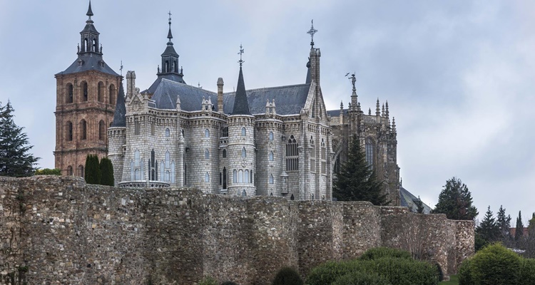 Los pueblos mas romanticos de Espana Astorga en Leon