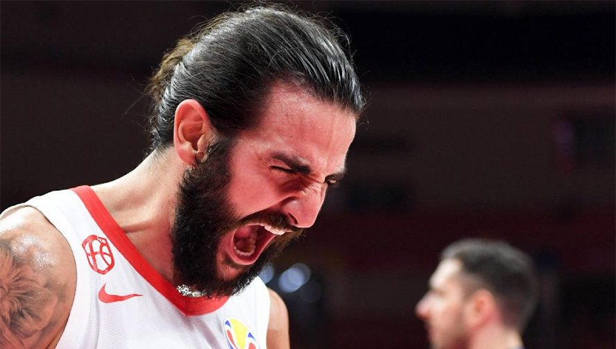 Entre Rickys y dementes: la apuesta de Movistar por el baloncesto a prueba