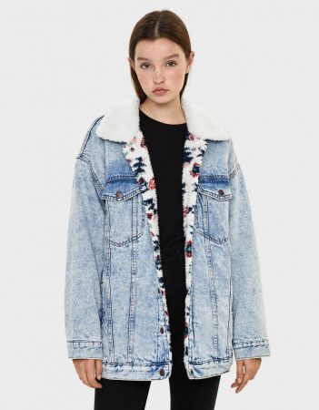 Primark, Mango, Pull&Bear... las cazadoras vaqueras que usarás cuando llegue el frío 8 Merca2.es Cazadora vaquera de Bershka