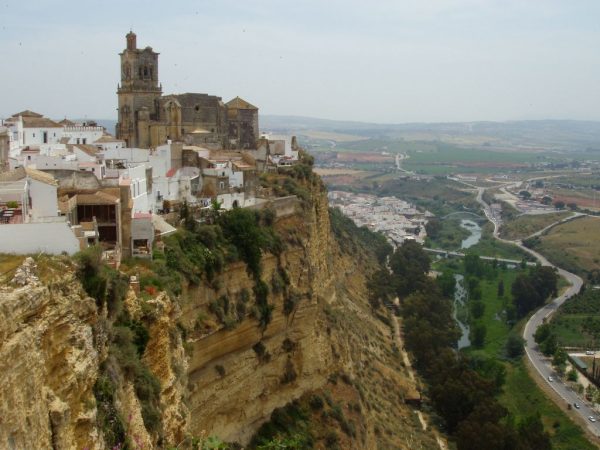 Acros de la Frontera, pueblos acantilados