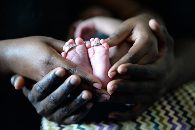 permiso maternidad y paternidad