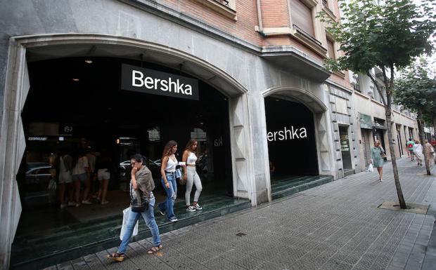 Bershka, Stradivarius, Pull&Bear: las prendas más originales para empezar el año