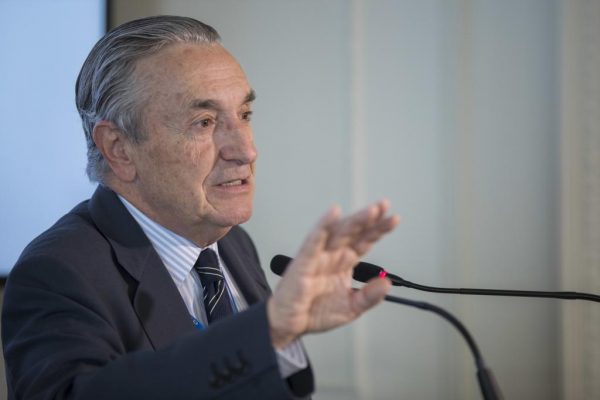 El anacrónico regulador divierte al verdadero duopolio: Facebook y Google 1 Merca2.es CNMC