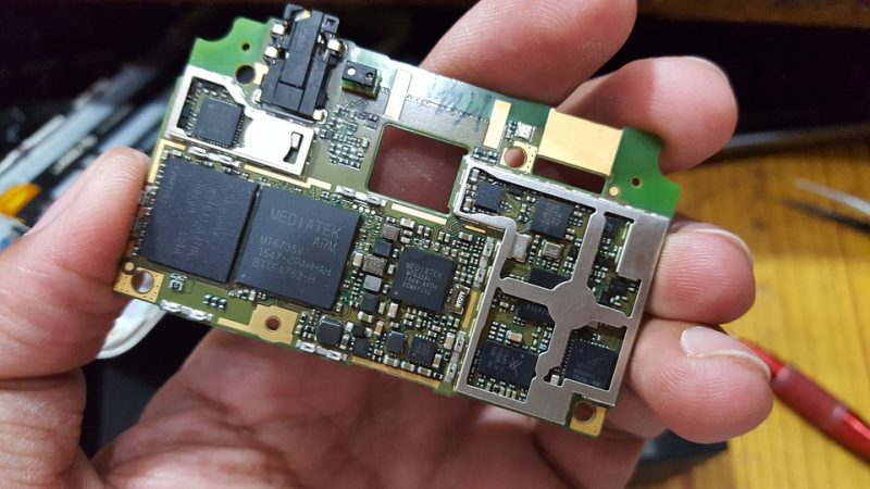 PCB de un móvil