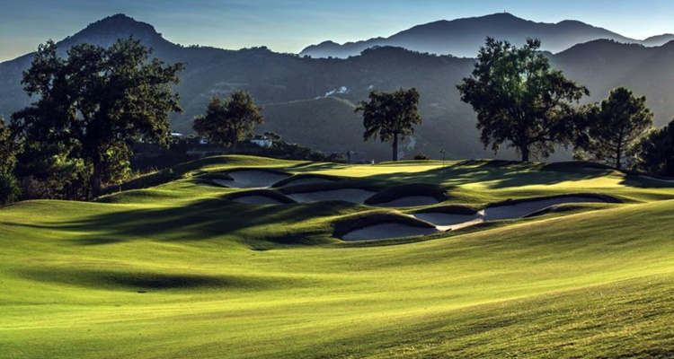 Club de Hipica y clubes de golf
