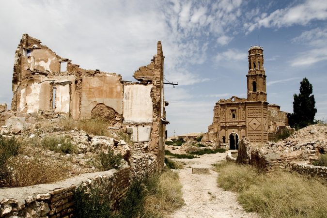Belchite, pueblo abandonado de España escapada verano