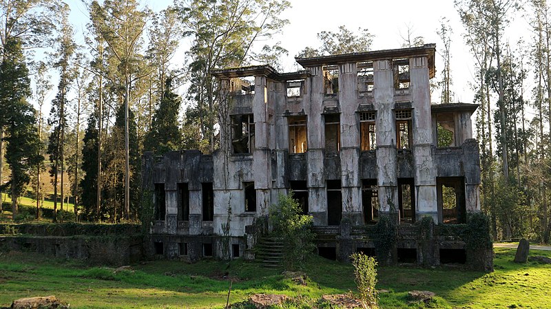 Sanatorio de Cesuras, lugares abandonados