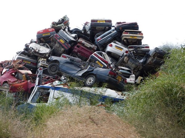 cómo llevar el coche al desguace