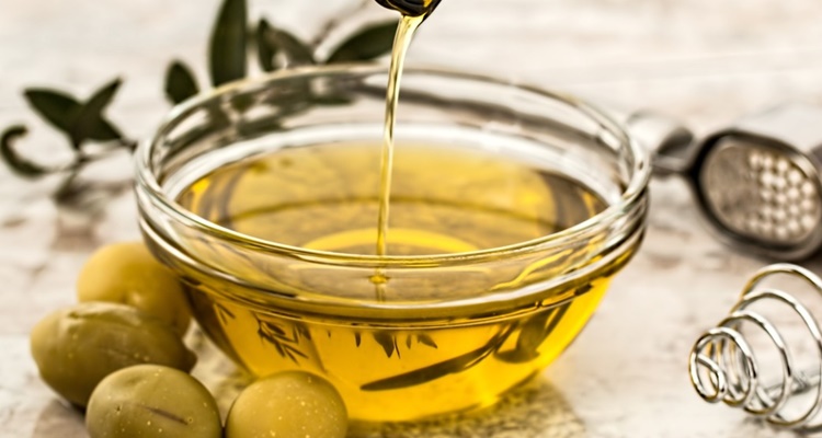Aceite de oliva virgen extra de Alcampo en garrafa