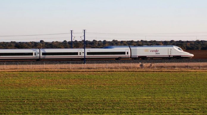 Adif competidores Renfe