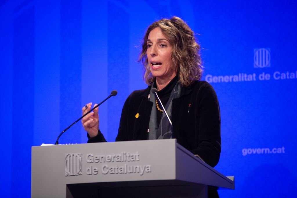 El Govern levanta las restricciones a los parques eólicos y fotovoltaicos