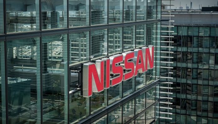 Nissan recorta beneficio - batalla legal Carlos Ghosn