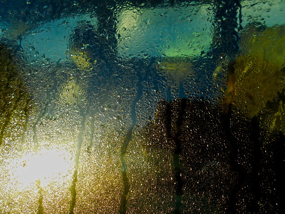 Las claves para desempañar cristales del coche (y prevenir que pase)