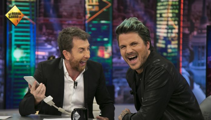 dani martin con pablo motos en el hormiguero