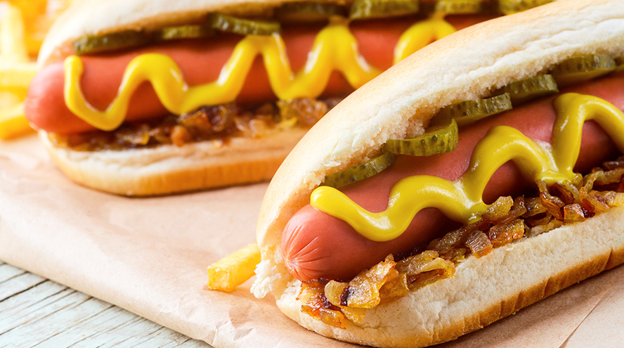 Salchichas con olor a muerto: el peligroso ‘fast food’ de los padres
