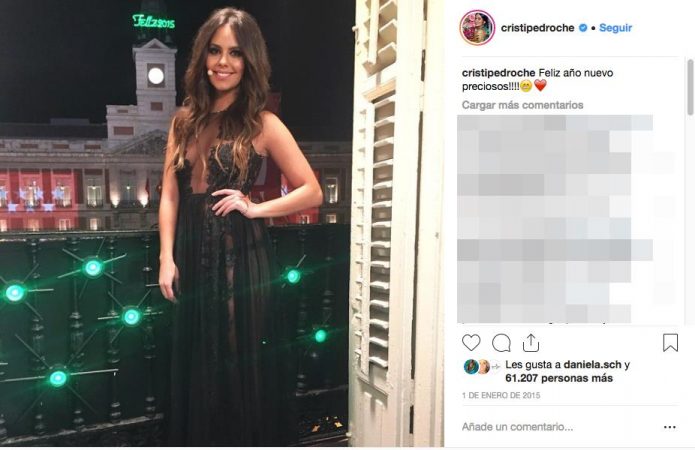 Los trajes que ha llevado Cristina Pedroche en las campanadas (y lo que sabemos del último) 5 Merca2.es vestido pedroche campanadas 2015