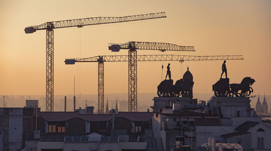 Choque frontal entre Madrid y Moncloa por la vivienda