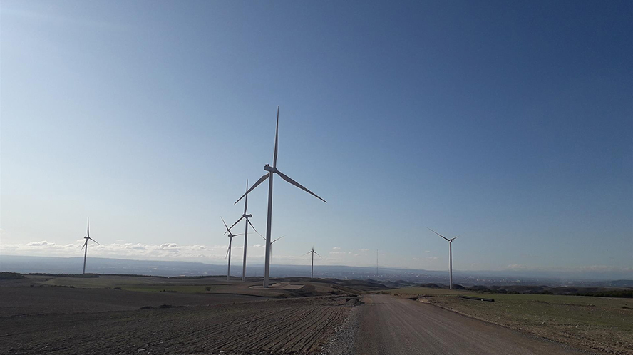 Endesa invierte 100 M€ en conectar cuatro parques eólicos en Zaragoza