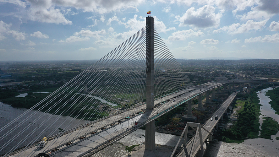 Resultado de imagen para Colombia inaugura el puente más ancho de Latinoamérica, construido por Sacyr