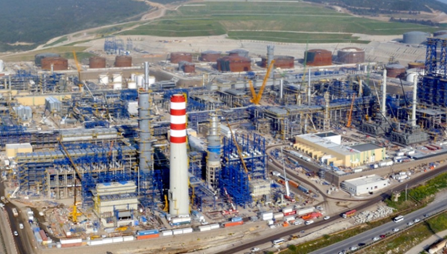 Técnicas Reunidas construirá una refinería en Argelia por unos 1.800 M€