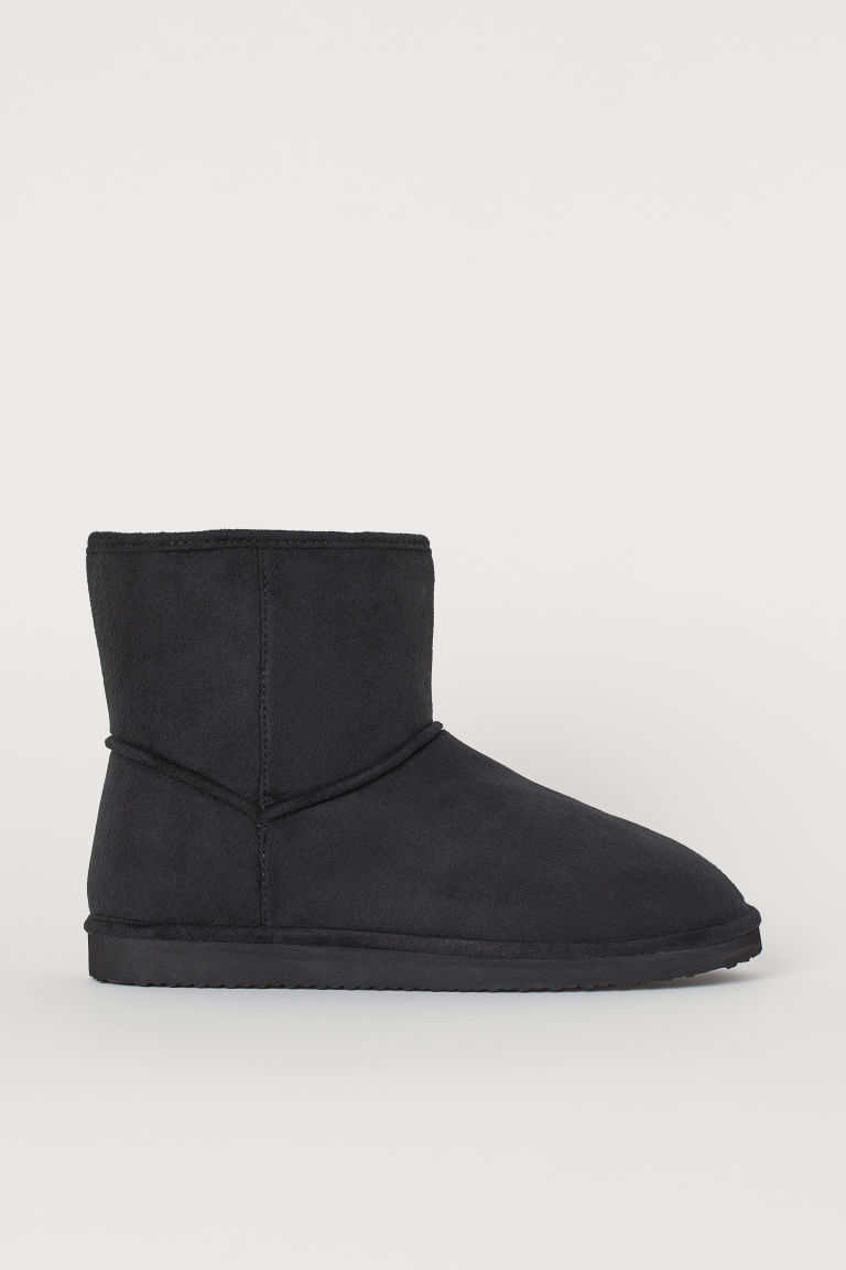 botas negras