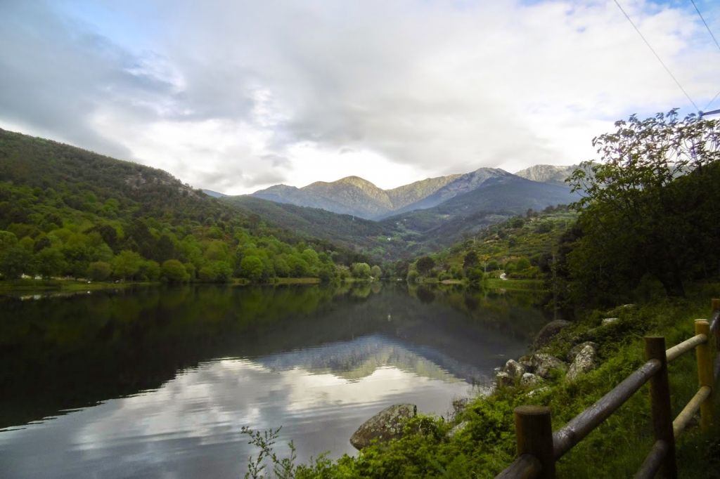 España