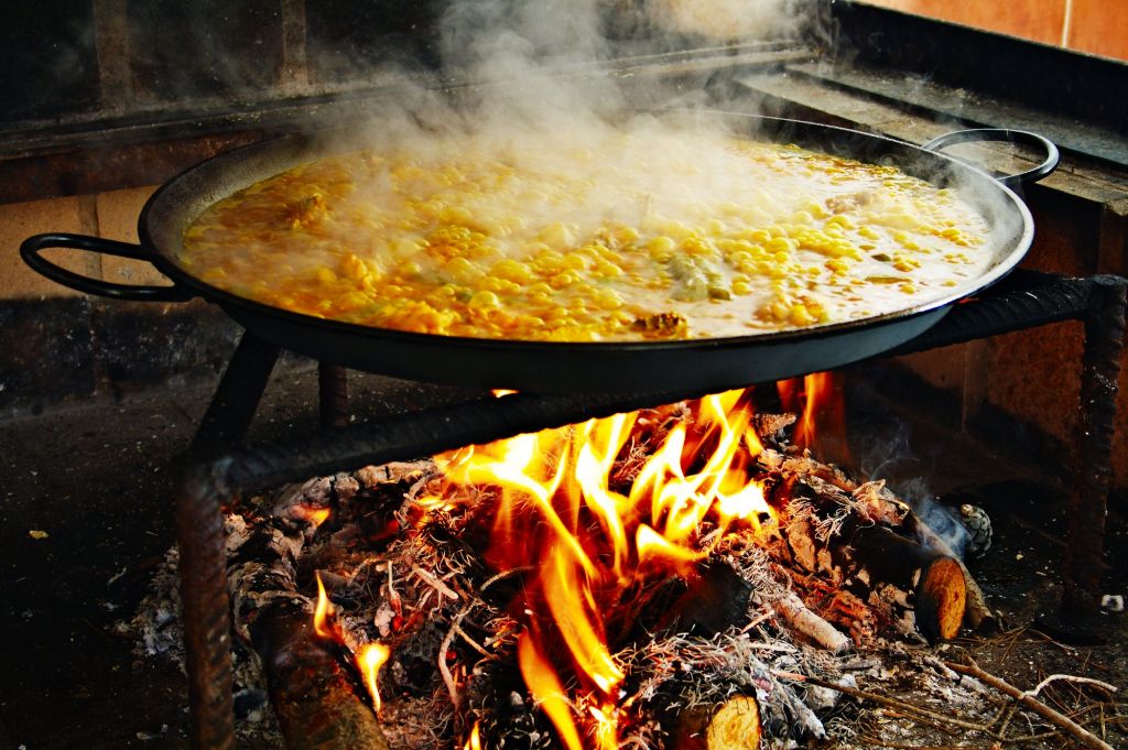 Los secretos para hacer una verdadera paella valenciana