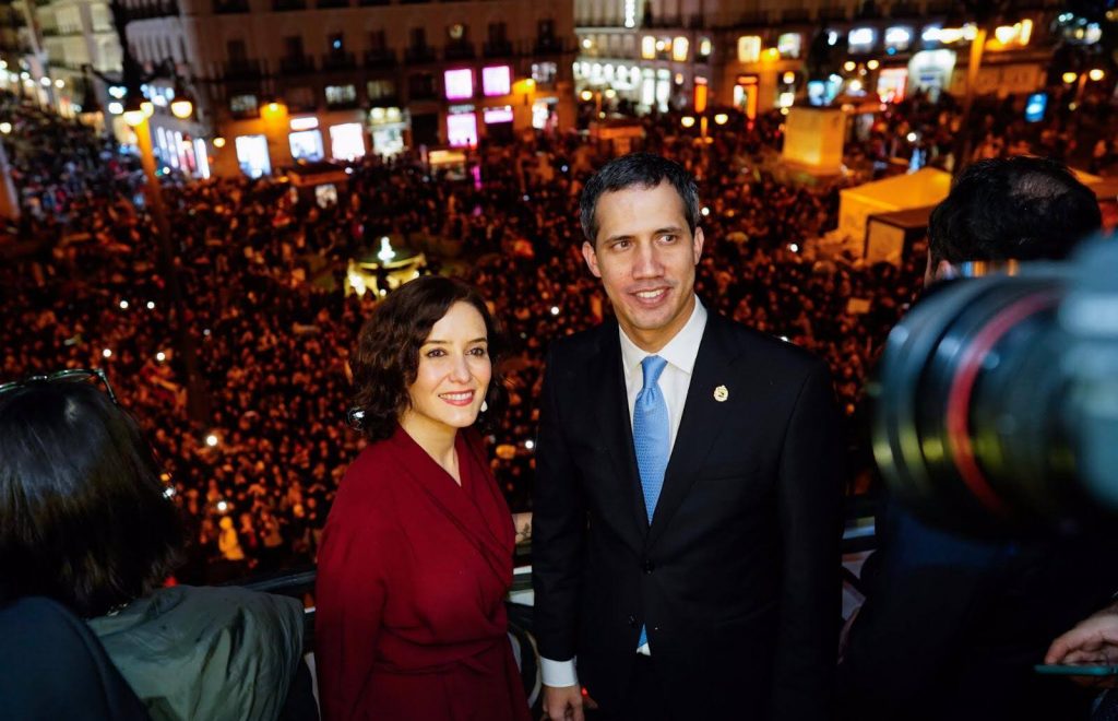 La Justicia británica da a Guaidó el control del oro venezolano depositado en el BdI