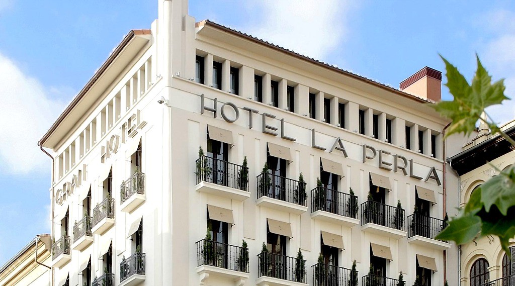 hoteles malditos de España, La Perla, Pamplona