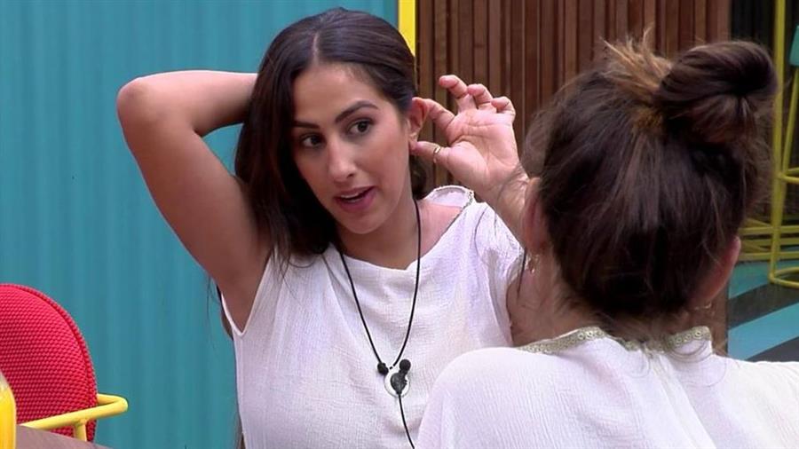 Noemi Adara