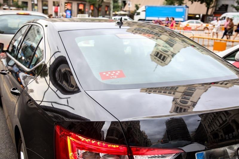 Los conductores de VTC de Madrid se suben el sueldo un 8,7%