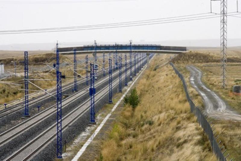 Adif adjudica las obras para instalar el ancho estándar entre Castellón y Vandellòs