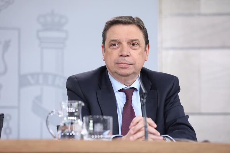 El Gobierno prohíbe la ‘venta a pérdida’ de los agricultores e insiste en que los precios no subirán