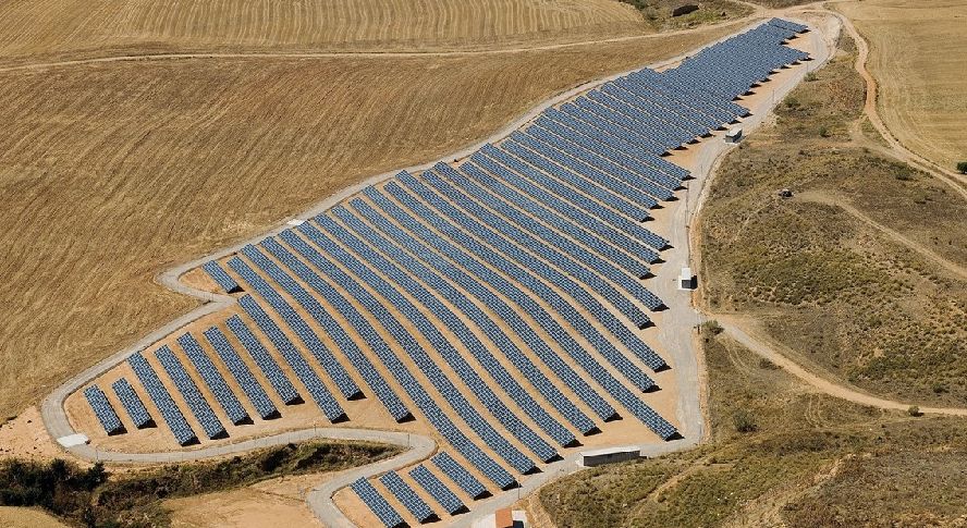 Kobus Partners adquiere 4 parques solares en España y completa su segundo fondo