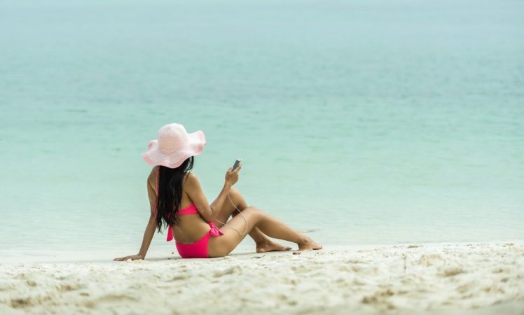 Cáncer de mama: esto puede reducir el riesgo de padecerlo 4 Merca2.es baños de sol contra el cáncer