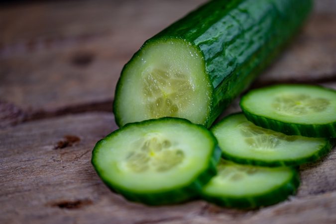 pepino contra granos