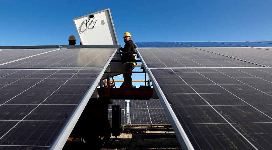 Iberdrola acumula contratos PPA y suma a Orange en España