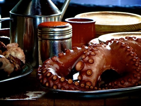 platos tradicionales Pulpo a feira en Ourense