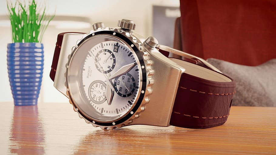 Swatch: los relojes al estilo James Bond que SÍ puedes regalar a tu pareja