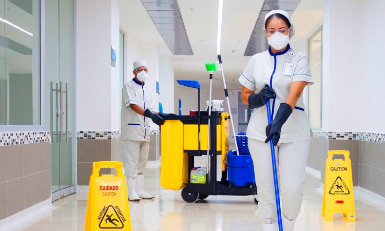 La importancia de una buena atención post venta en los servicios de limpieza