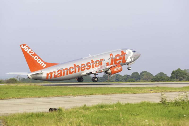 Jet2 cancela todos sus vuelos a España «con efecto inmediato»